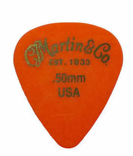 Kostka gitarowa 0,5mm Dark Red Martin