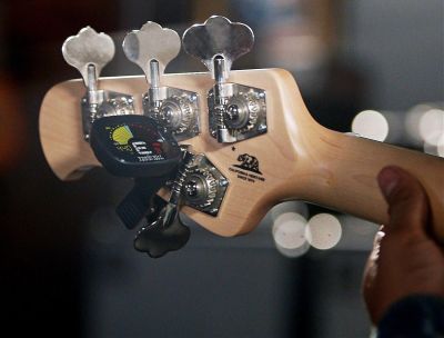 Ernie Ball 4112 tuner elektroniczny - 4