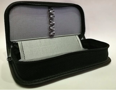 Zebra music piórnik krótki sztywny w motyw klawiatury - 2